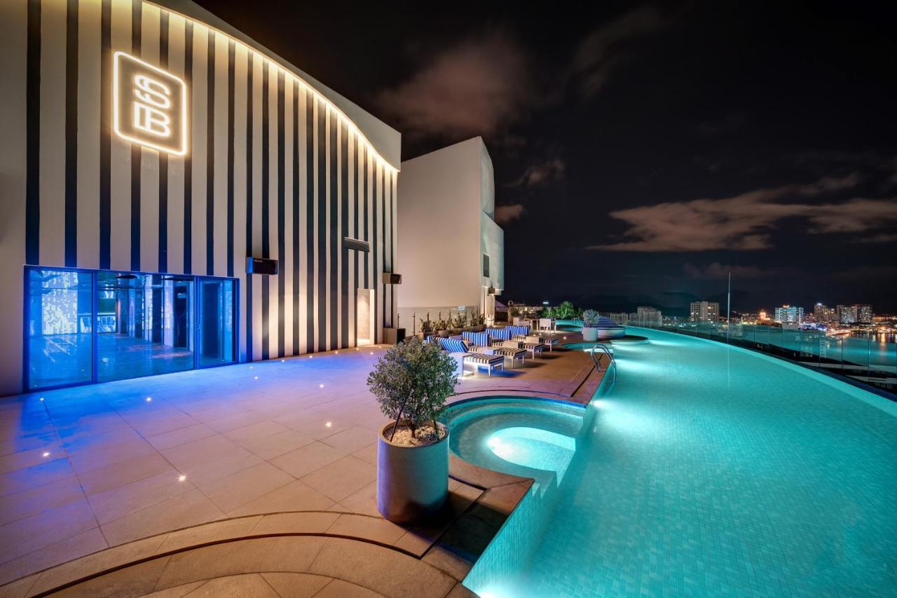 Az Five Stars Ocean View Apartment Nha Trang Exterior foto